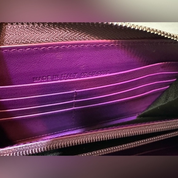 Authentic Dior Patent Trotter Long Zip Wallet on chain - Picture 10 of 10